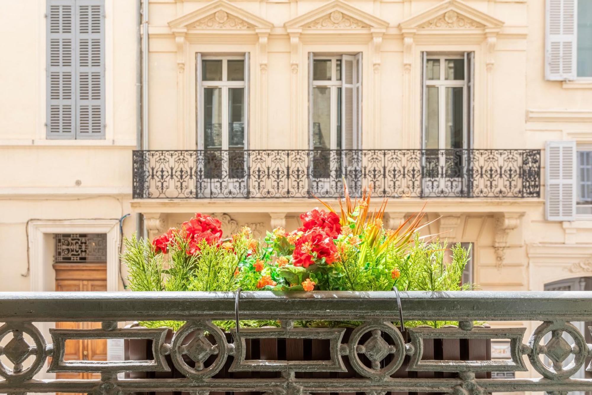 Adira Marseille Montgrand 2 Etoiles Διαμέρισμα Εξωτερικό φωτογραφία